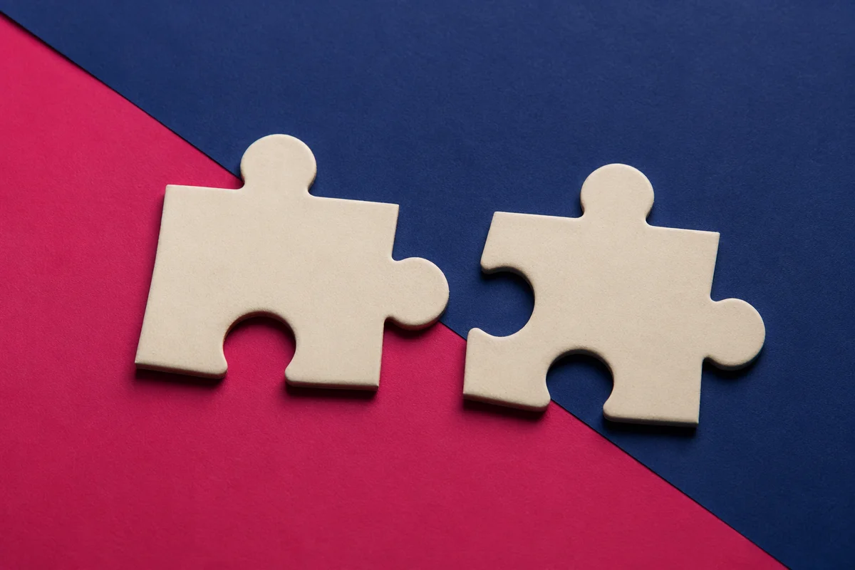 Puzzle Pieces Near Connection for Teamwork