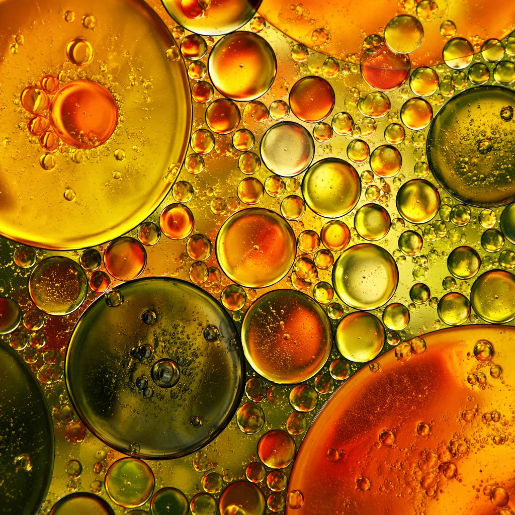 Vibrant Oil and Water Bubble Macro