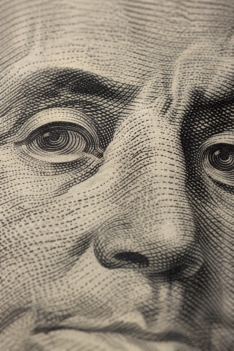 Macro Currency Detail for Business Finance