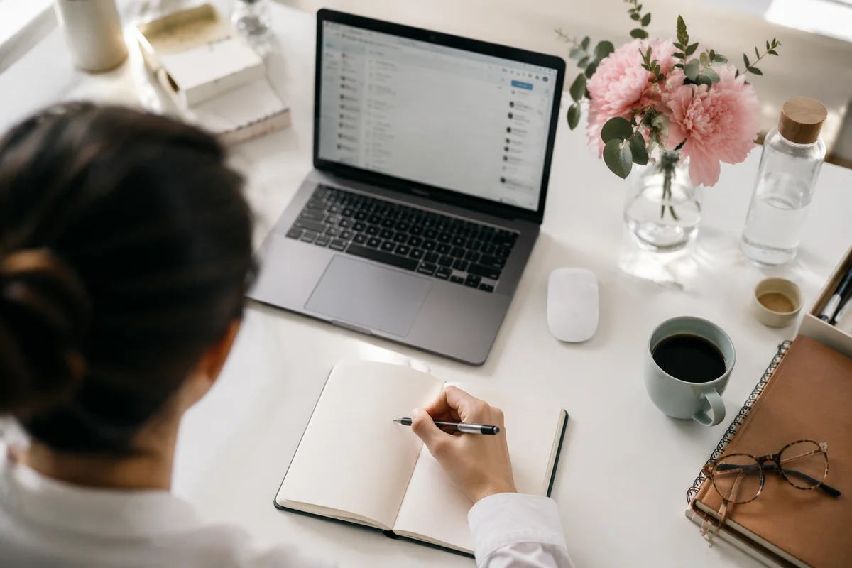 Professional Email Writing at Minimal Desk