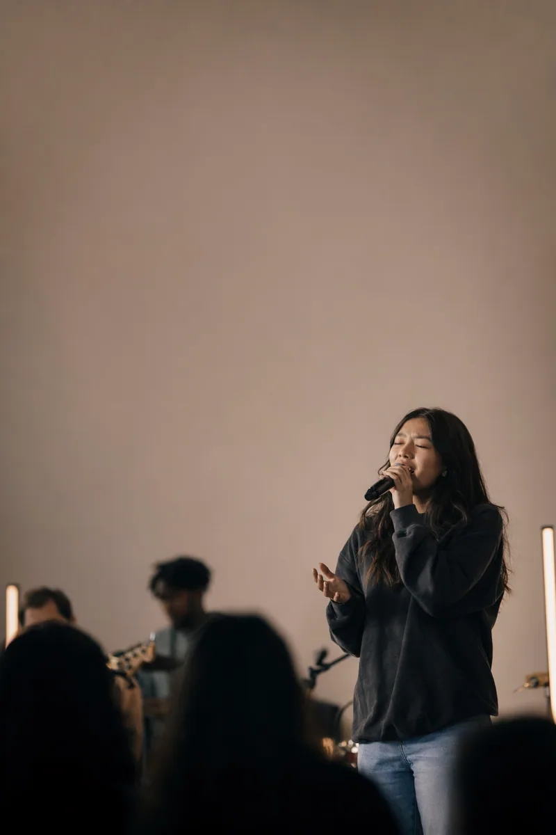 Worship Detail background 2