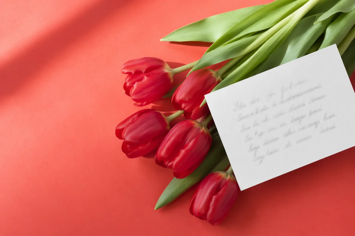 Mothers Day Tulip Bouquet Greeting Card