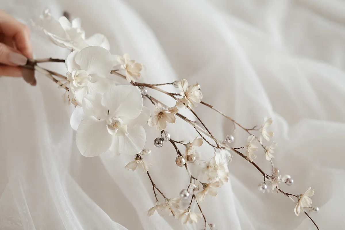Romantic White Bridal Bouquet Detail