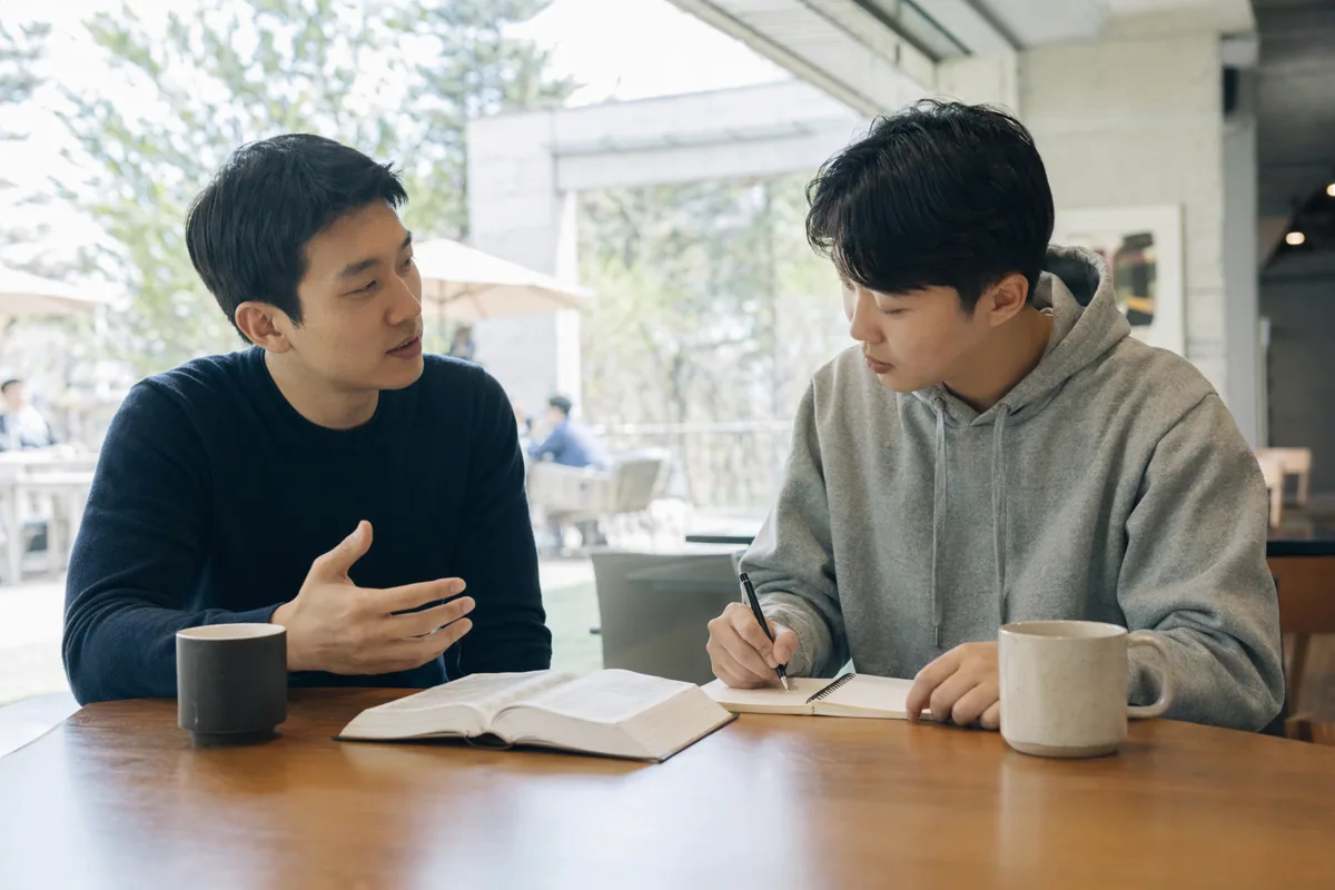 1:1 Bible Study (male-male) 15