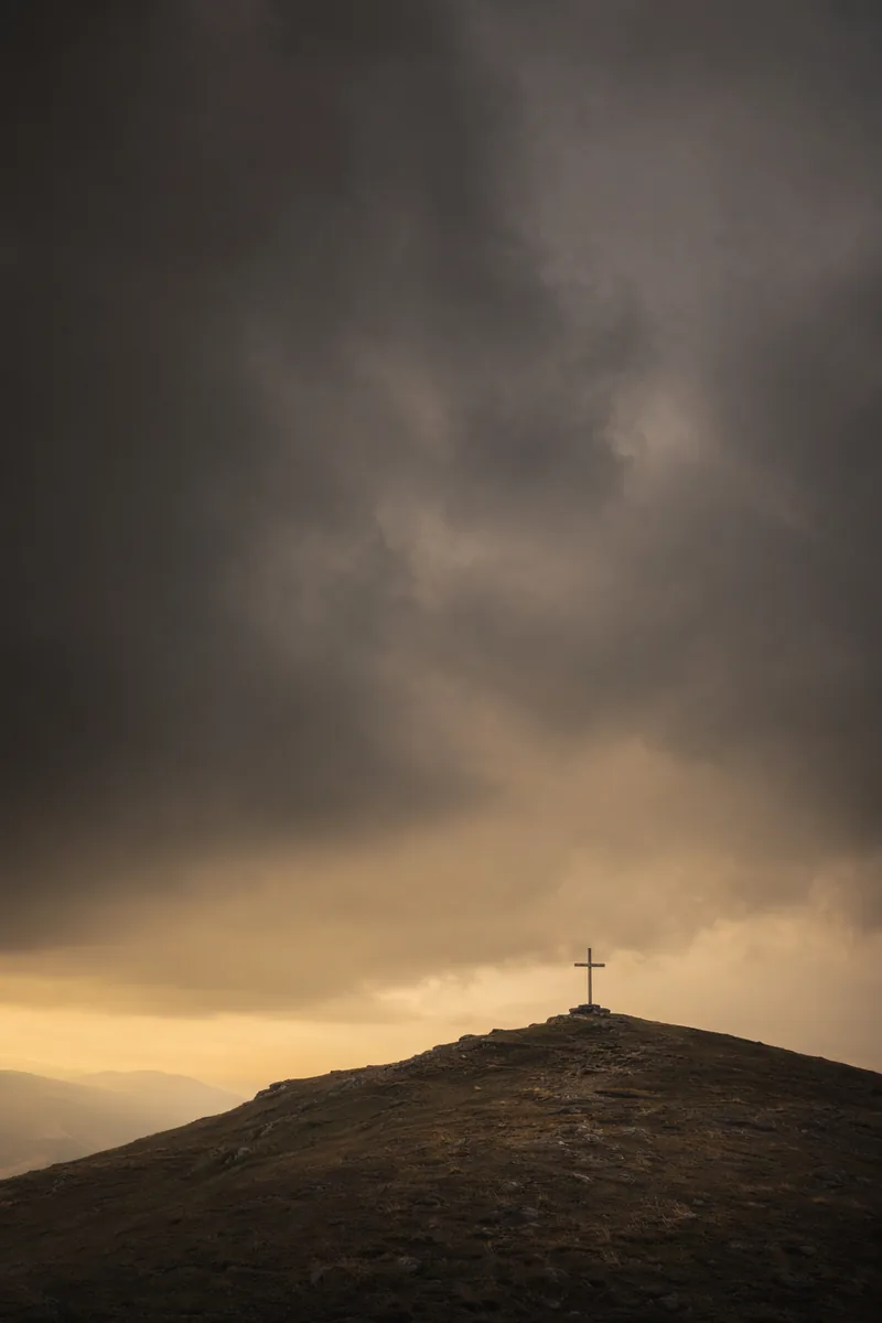 Goodfriday Background 10