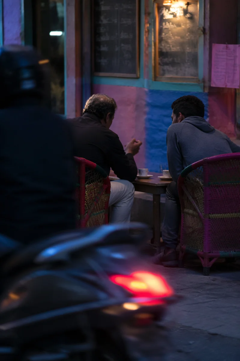 Mentoring Conversation at Urban Coffee Shop