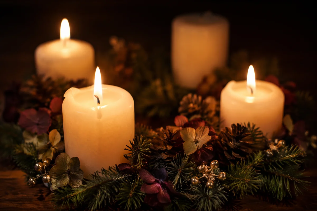 Warm Advent Candle Wreath in Candlelight