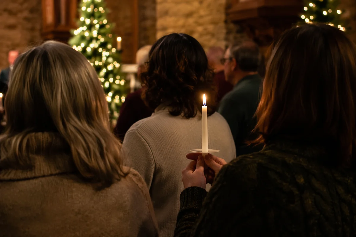 Christmas Eve Candlelight Congregation in Church Foyer