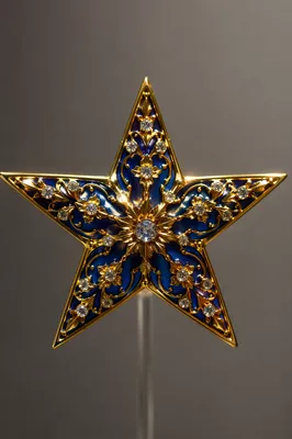 Ornate Gold Star with Sapphire Enamel