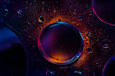 Cosmic Oil and Water Bubble Macro