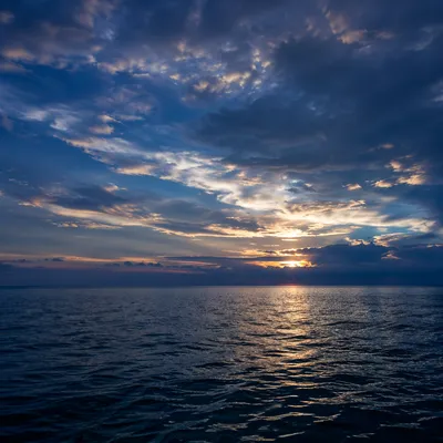 Deep Blue Ocean at Twilight Horizon