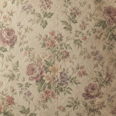 Vintage Floral Wallpaper in Muted Tones