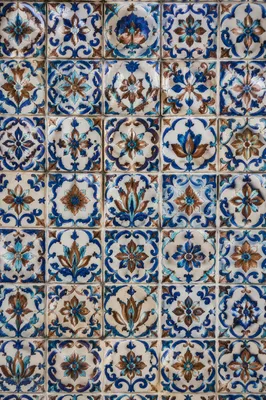 Colorful Floral Ceramic Mosaic Tile Pattern
