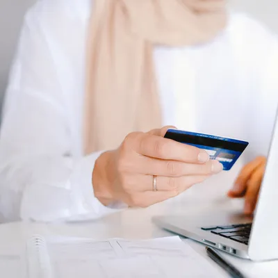 Online Credit Card Purchase at White Desk