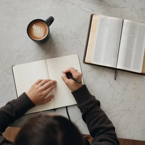 Bible Flatlay 2