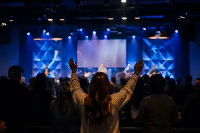 Contemporary Worship Projection in Modern Church