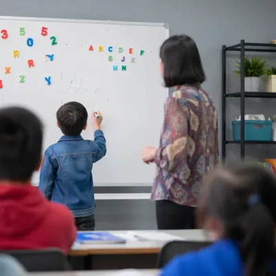 Overseas Mission English Classroom Teaching Moment