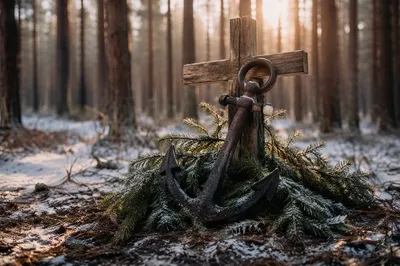 Weathered Anchor and Cross in Evergreen Hope