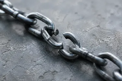 Broken Chain Symbol of Freedom