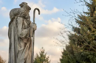 Good Shepherd Statue with Lamb Outdoors