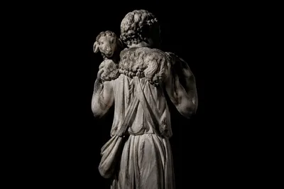 Good Shepherd Marble Statue with Lamb