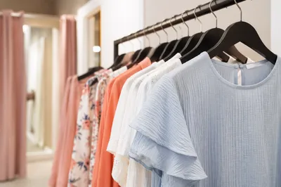 Modern Boutique Clothing Rack Display