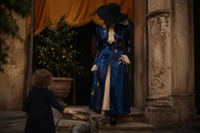 Cobalt Street Style in Old World Courtyard