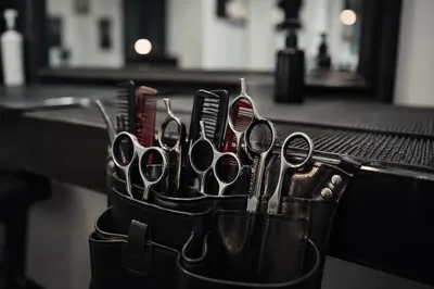 Professional Hairdresser Scissors and Tool Belt