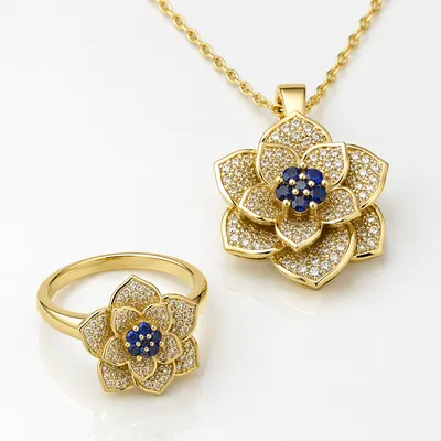 Elegant Gold Floral Necklace and Ring