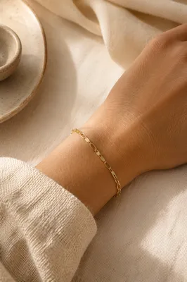 Delicate Gold Chain Bracelet on Wrist