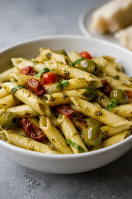 Rustic Penne Pasta With Pesto and Tomatoes