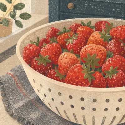 Fresh Strawberries in Cream Colander