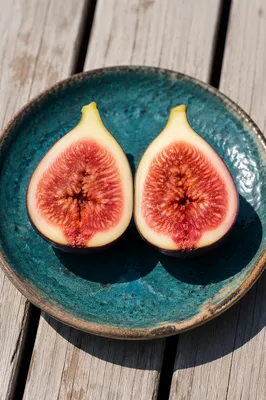 Fresh Fig Halves on Rustic Teal Plate
