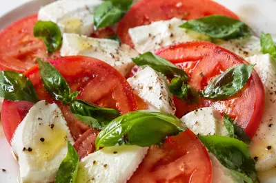Fresh Caprese Salad with Mozzarella and Basil