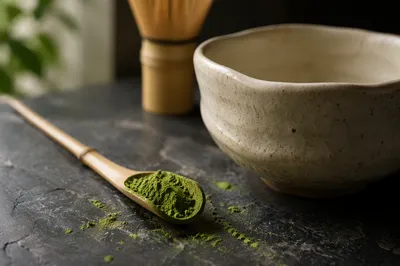 Matcha Powder with Bamboo Scoop and Bowl
