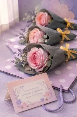 Pastel Mother’s Day Rose Gift Card