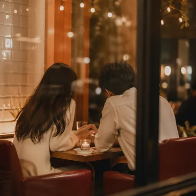 Romantic Anniversary Dinner by Candlelight