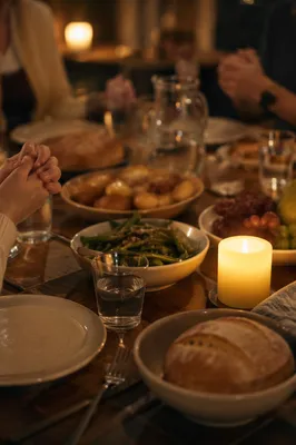 Candlelit Family Dinner of Gratitude