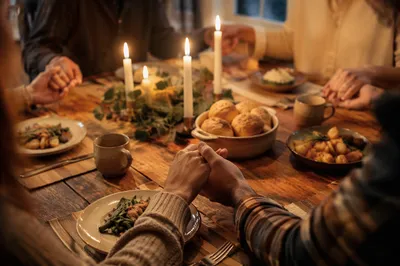 Candlelit Family Dinner Prayer of Gratitude