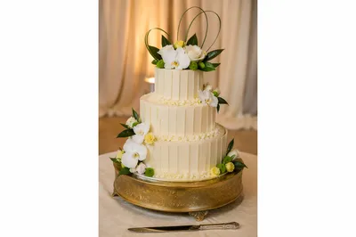 Elegant Three Tier White Wedding Cake