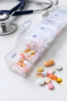 Weekly Pill Organizer with Medicine Capsules
