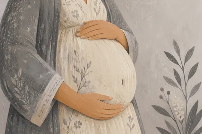 Black and White Maternity Belly Portrait