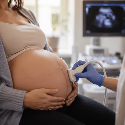 Calm Prenatal Ultrasound with Expectant Mother