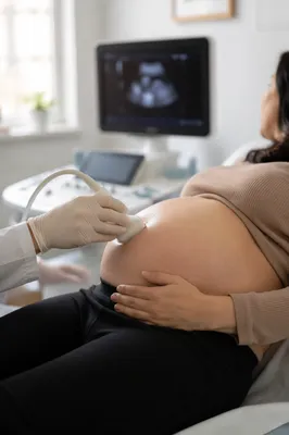 Calm Prenatal Ultrasound Maternity Exam