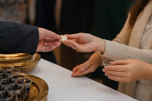 Communion 1