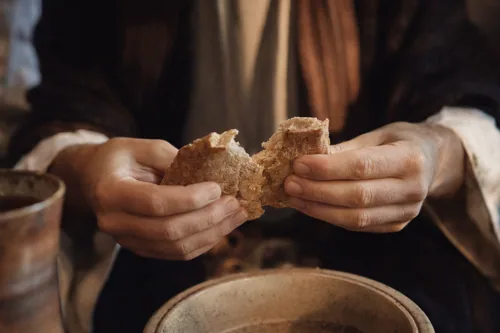 Communion 3