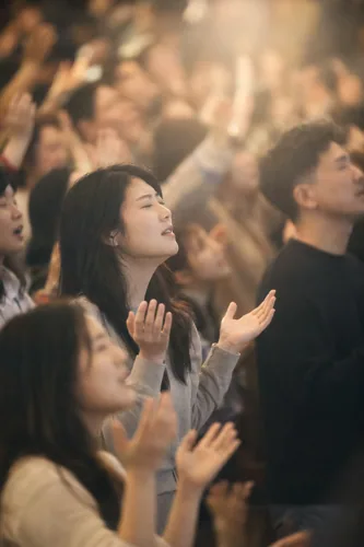 Congregation Worship 8