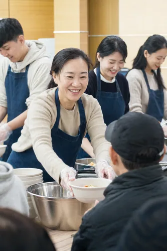Serving Outreach 1