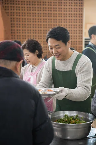 Serving Outreach 3