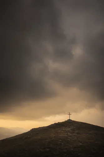 Goodfriday Background 10